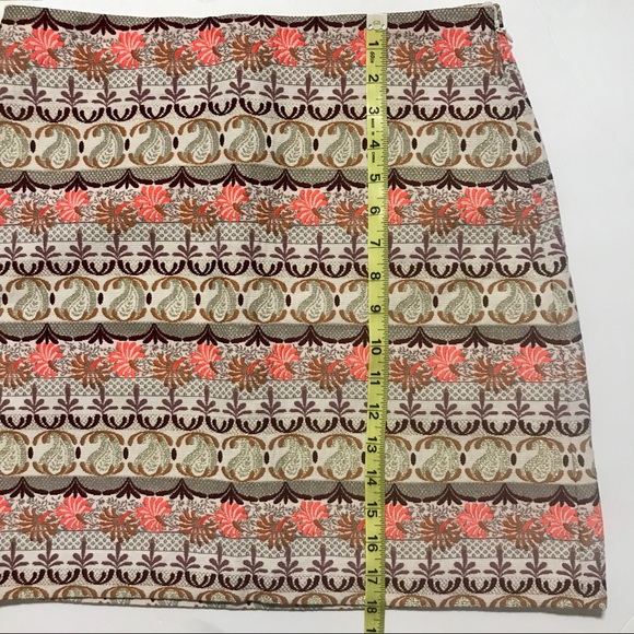 AT Loft Shimmer Mosaic Shift Skirt 6 Milky Tan - Picture 6 of 7